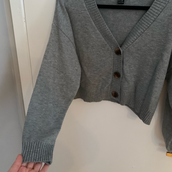 [M]👚FOREVER 21 cropped cardigan - Picture 5 of 10